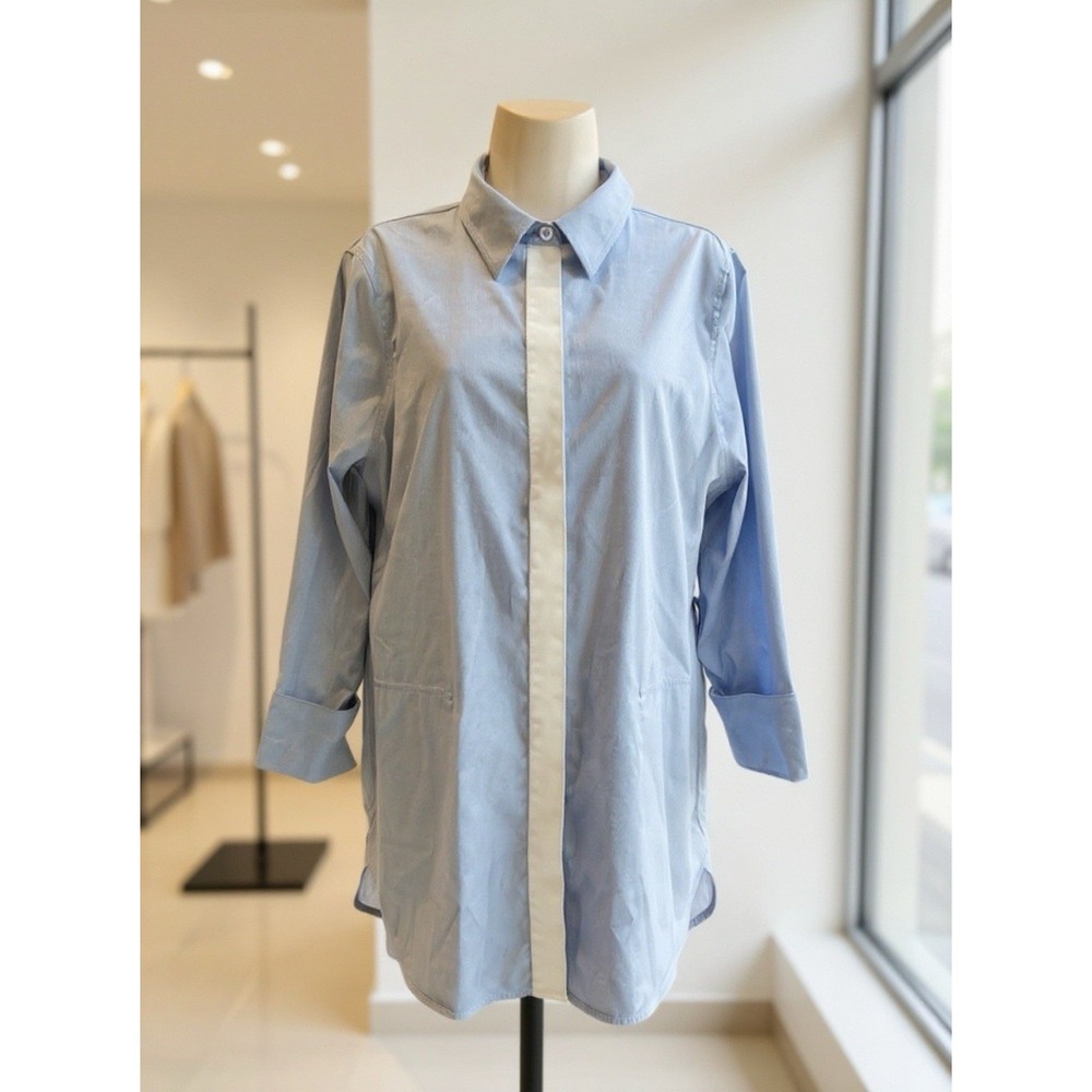 Chicos Non Iron Chic Stretch Blue Button Down Dress Shirt Size 2(L)